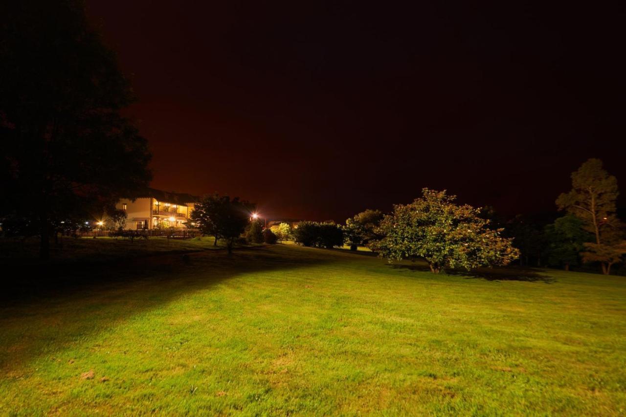 Hotel Hacienda Llamabua Navia Kültér fotó