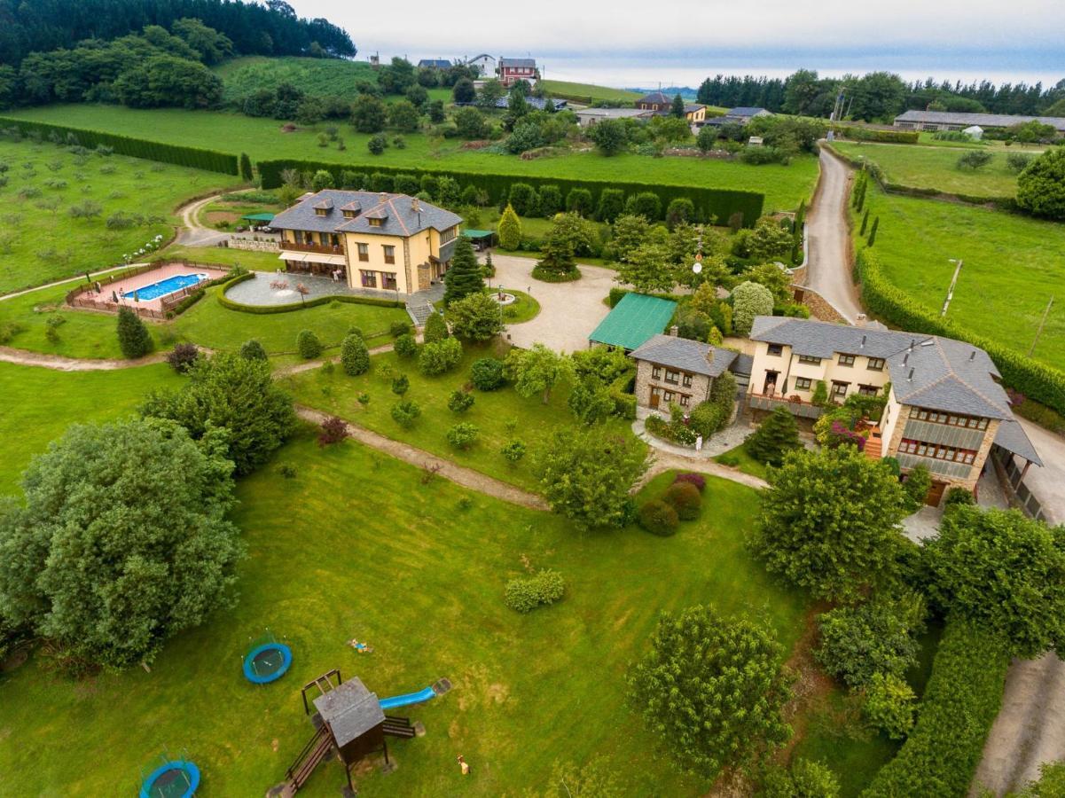 Hotel Hacienda Llamabua Navia Kültér fotó