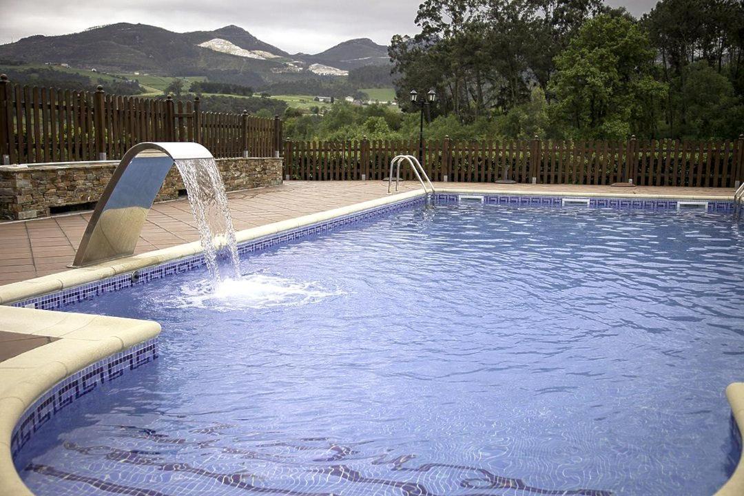 Hotel Hacienda Llamabua Navia Kültér fotó